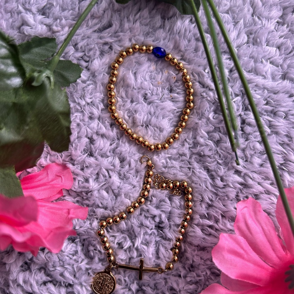 Buy 2 bracelets & get this mini perfume FREE Limited time only!”